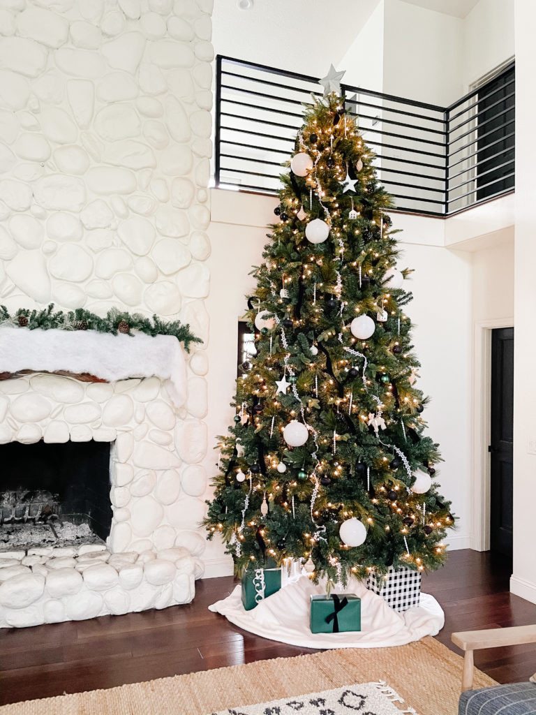 Black and Green Edgy Farmhouse Christmas Tree - Daly Digs
